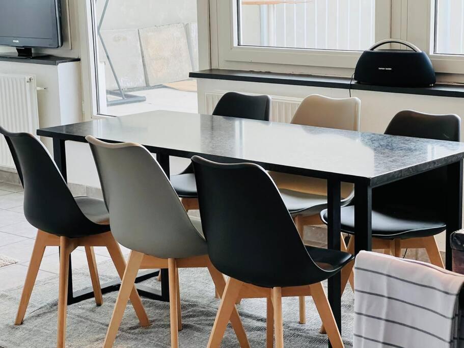 Zentrales Grosszuegiges Apartment Mit Dachterrasse! Бохум Екстериор снимка