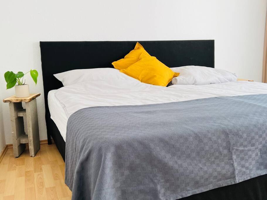 Zentrales Grosszuegiges Apartment Mit Dachterrasse! Бохум Екстериор снимка